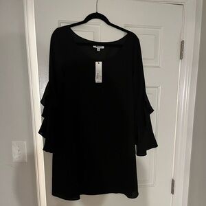 NWT BB Dakota Black Flutter Sleeve Dress - Size M